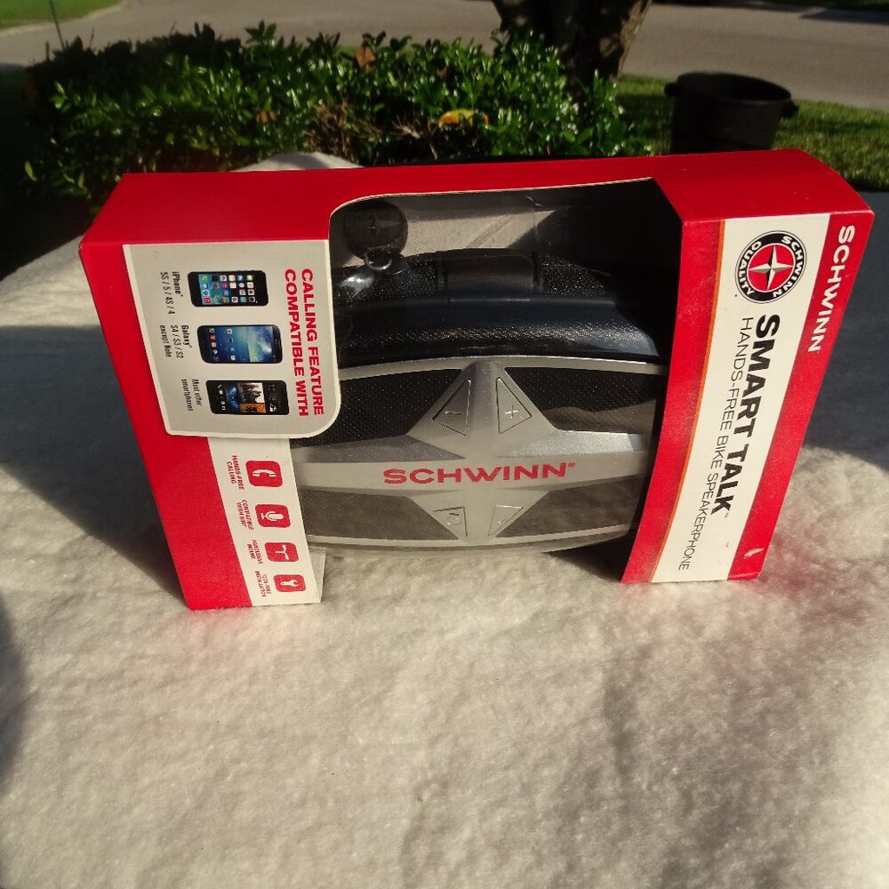 Schwinn Smart Talk Hand-Free Bike Speakerphone NIB